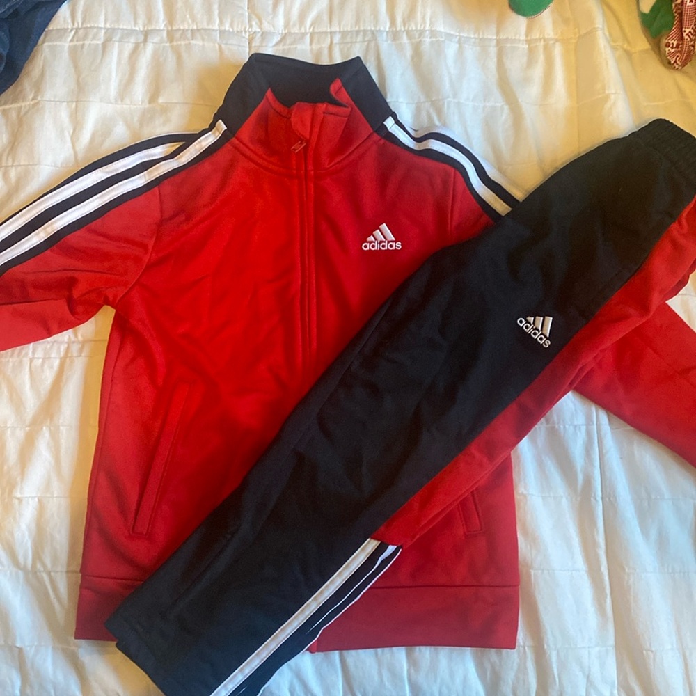 Adidas track suit size 5